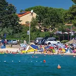 Lovely In Na Moru With Wifi Sveti Petar (Zadar)