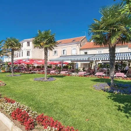 Lovely In Sveti Petar Na Moru With Wifi Apartment