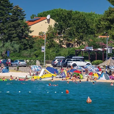 Lovely In Na Moru With Wifi Sveti Petar (Zadar)